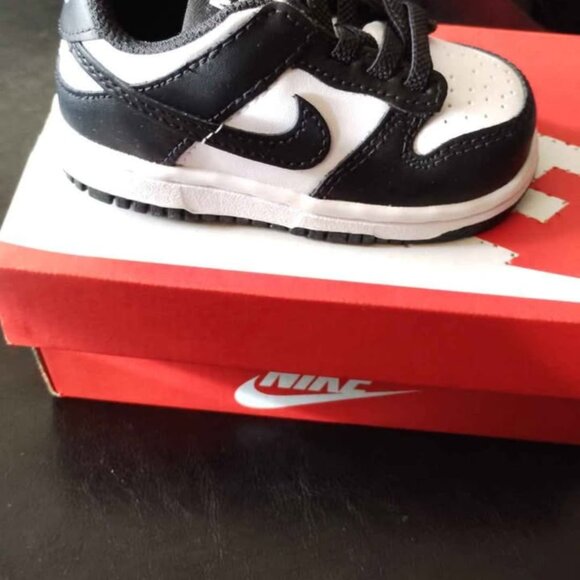 Nike dunk - Picture 1 of 1